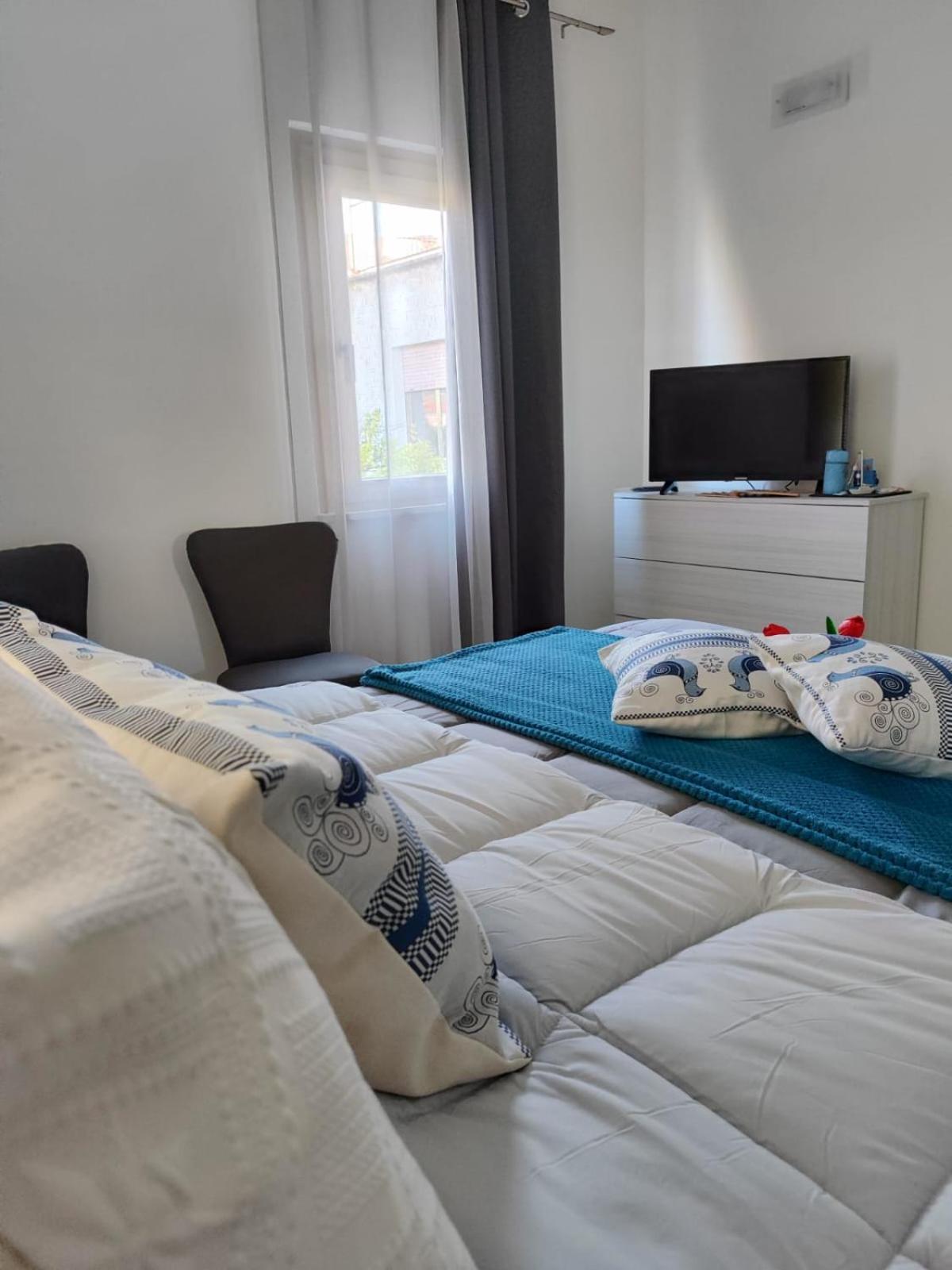Casa Vacanze Con Giardino I Girasoli - Cin It 09006 - 9 C 2000 R4042- Sorso Bagian luar foto