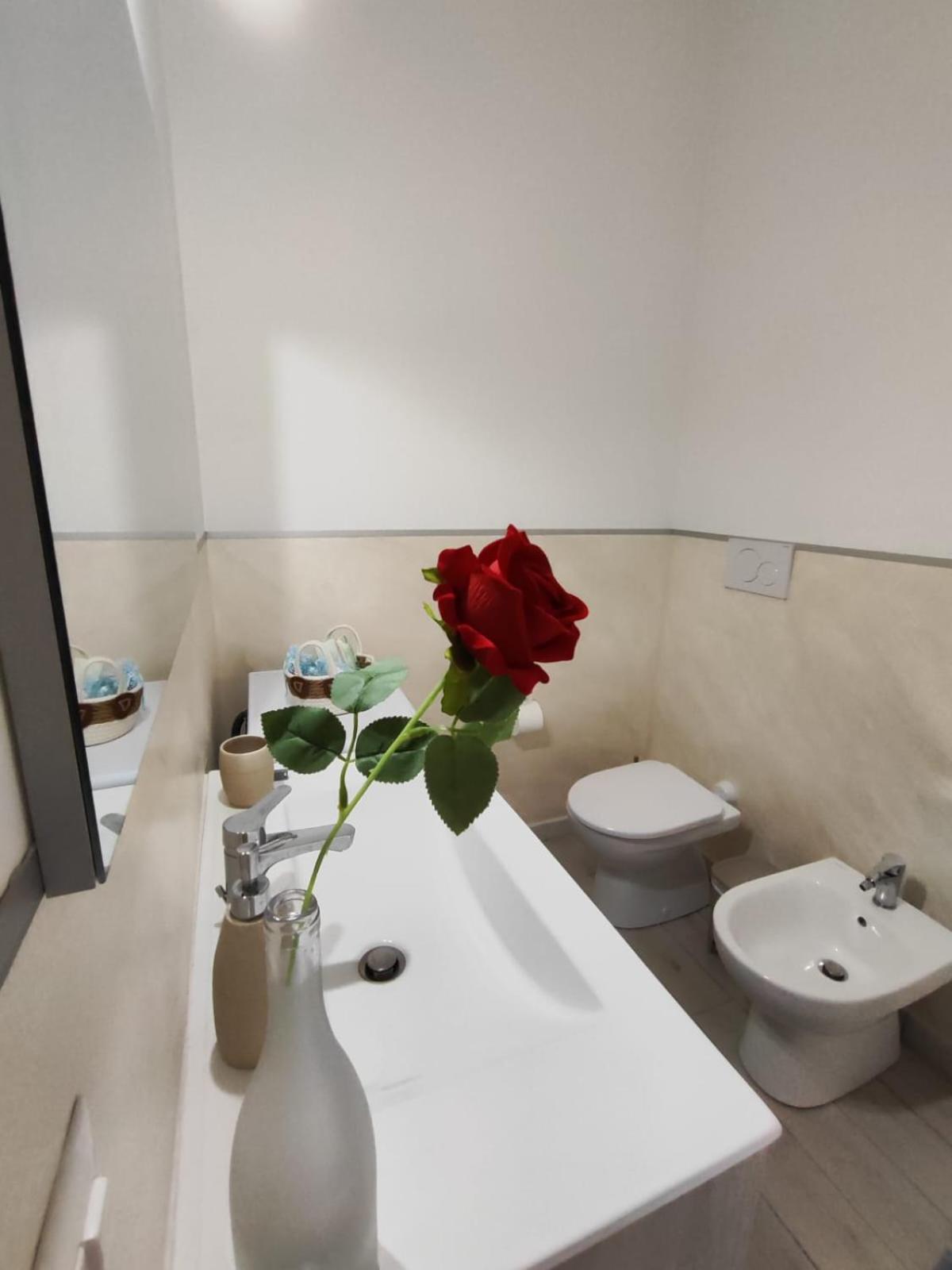 Casa Vacanze Con Giardino I Girasoli - Cin It 09006 - 9 C 2000 R4042- Sorso Bagian luar foto