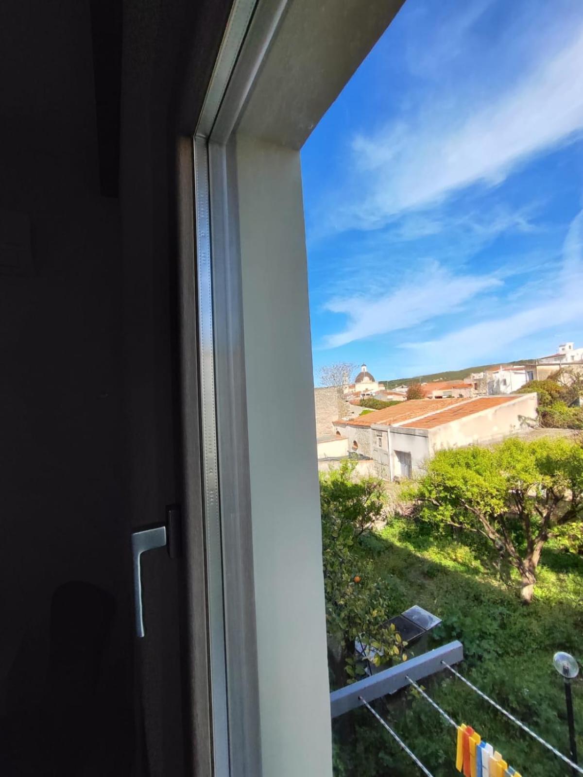 Casa Vacanze Con Giardino I Girasoli - Cin It 09006 - 9 C 2000 R4042- Sorso Bagian luar foto