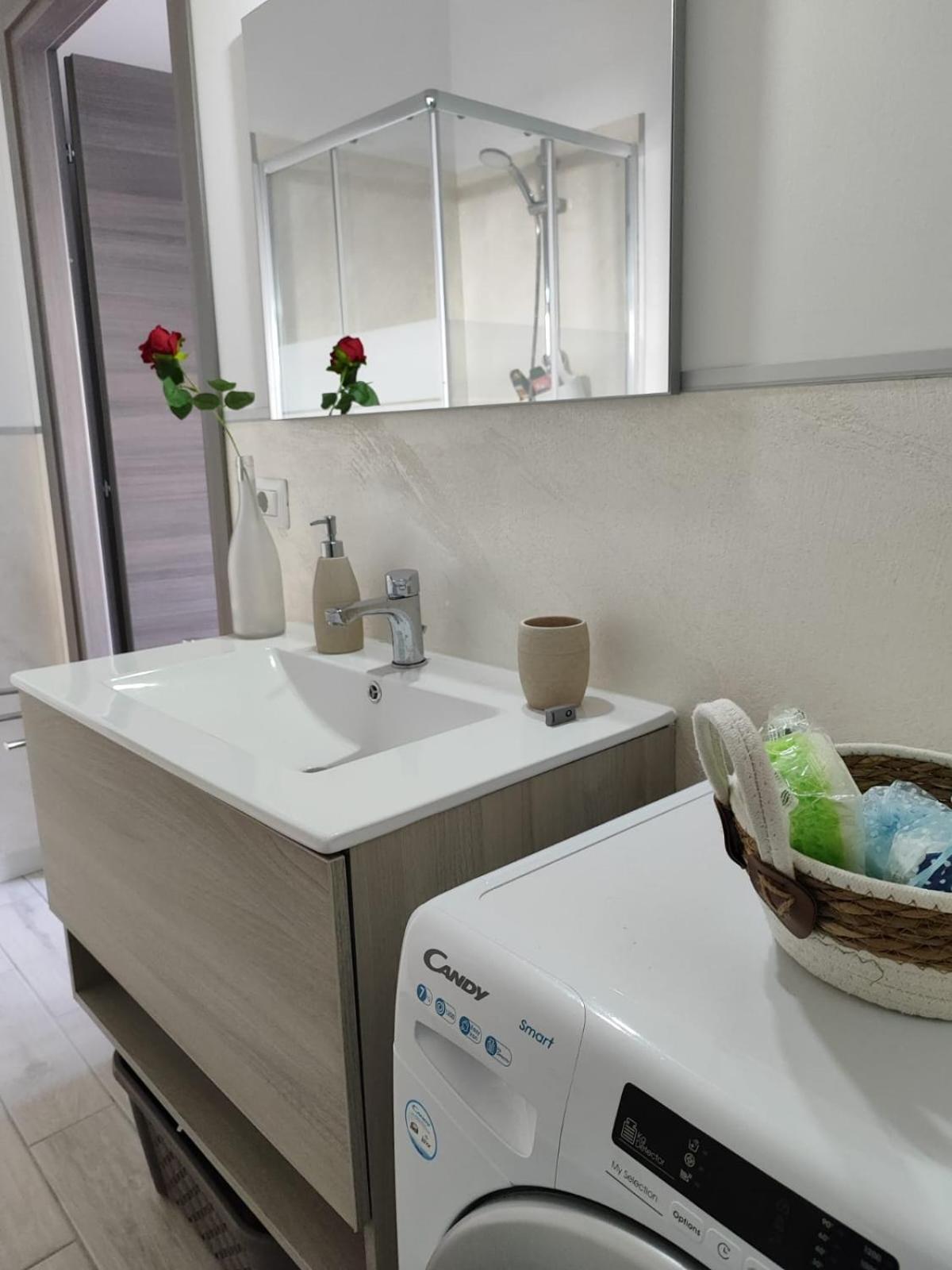 Casa Vacanze Con Giardino I Girasoli - Cin It 09006 - 9 C 2000 R4042- Sorso Bagian luar foto